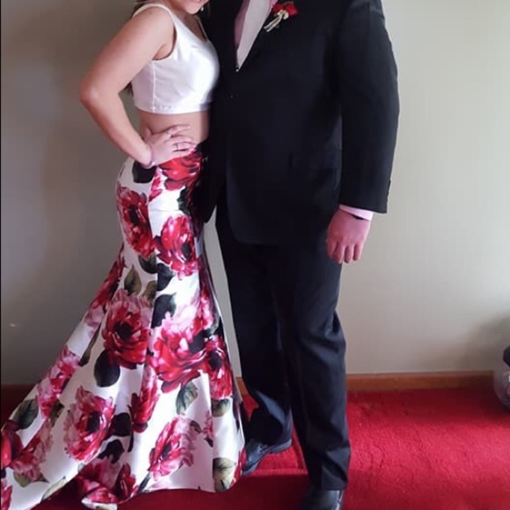 Prom Dress! Send Offers!